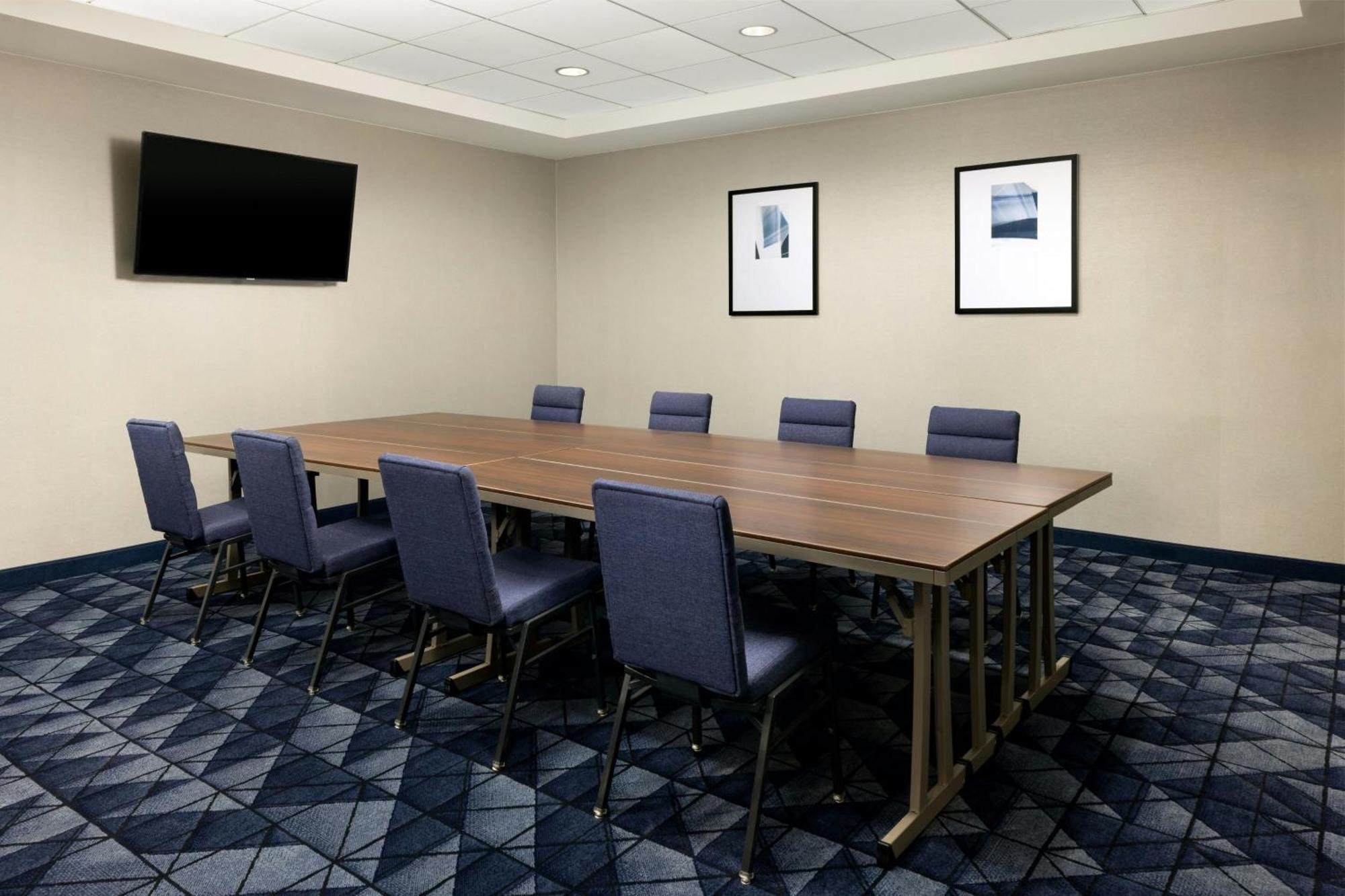 Courtyard By Marriott Los Angeles Woodland Hills Esterno foto