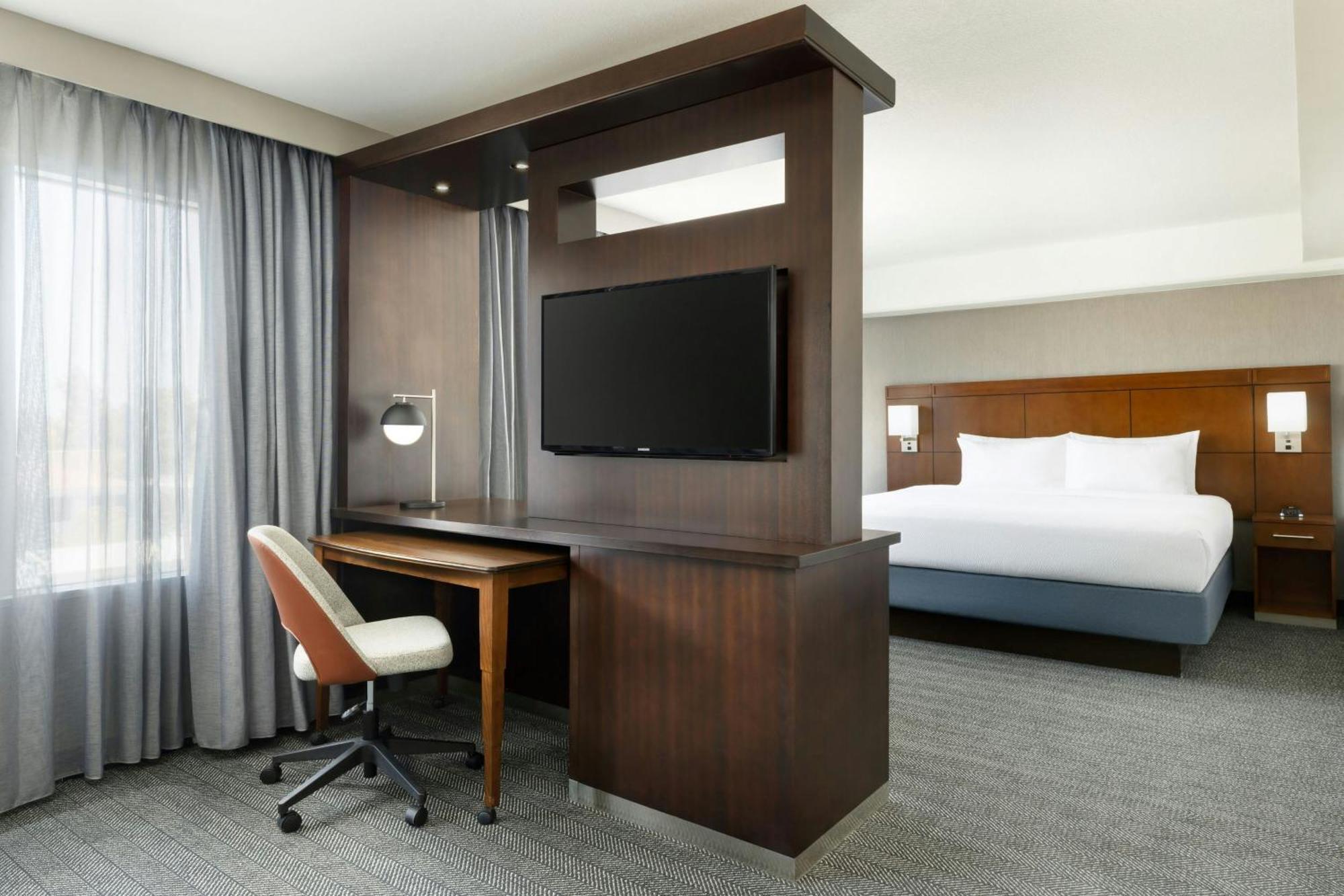 Courtyard By Marriott Los Angeles Woodland Hills Esterno foto