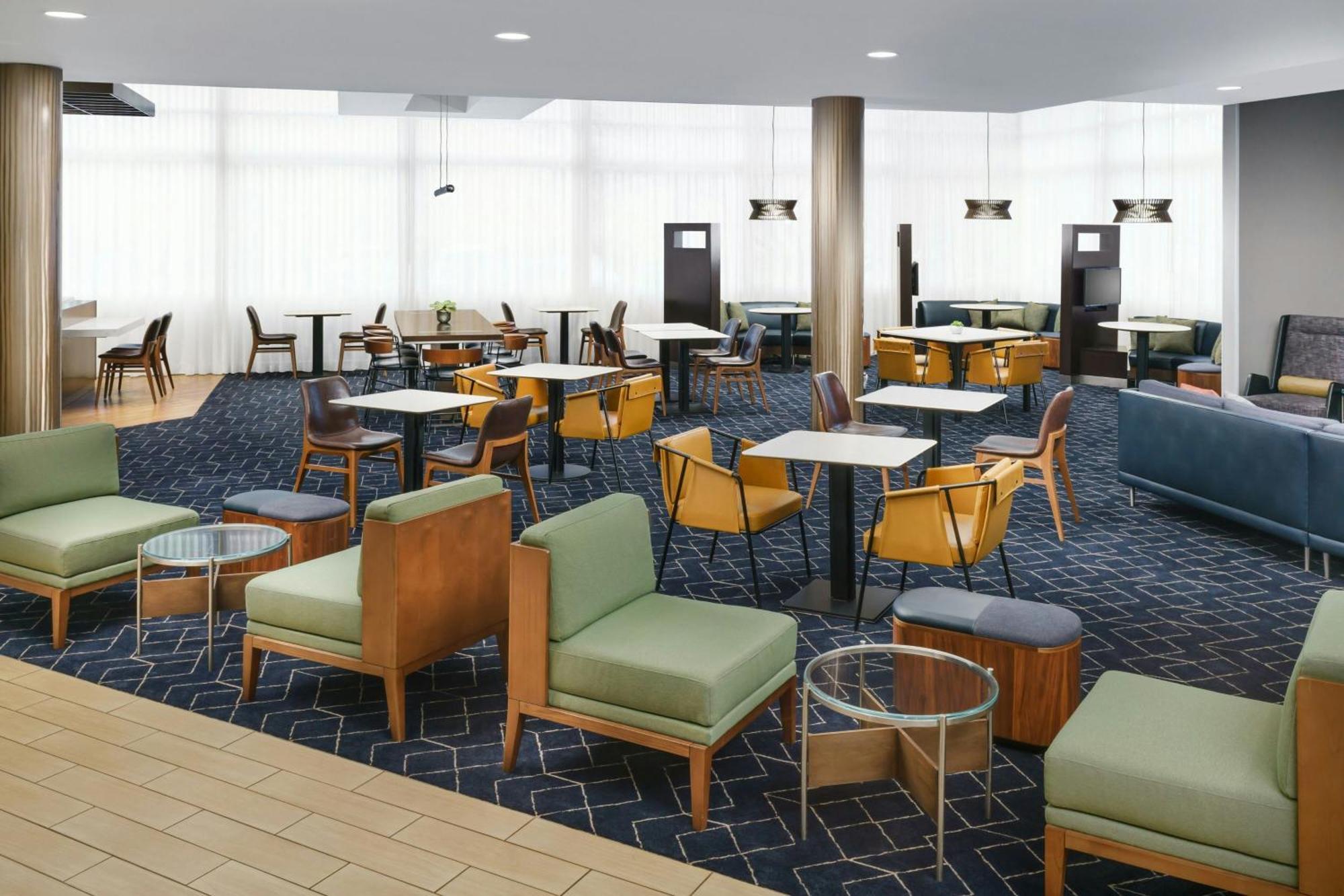 Courtyard By Marriott Los Angeles Woodland Hills Esterno foto
