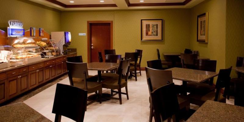 Courtyard By Marriott Los Angeles Woodland Hills Esterno foto